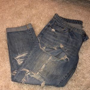 Cute GAP boyfriend jeans!💙